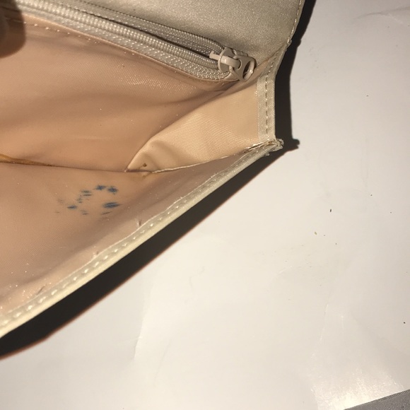 Liz Claiborne Black Patent Leather Trifold Wallet - Picture 6 of 9